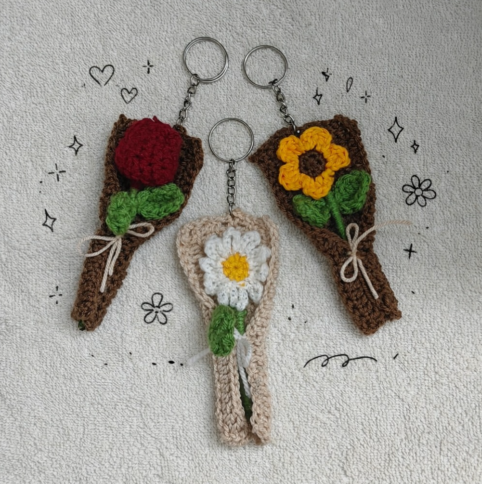 Crochet Pull-Out Key Sleeve Set